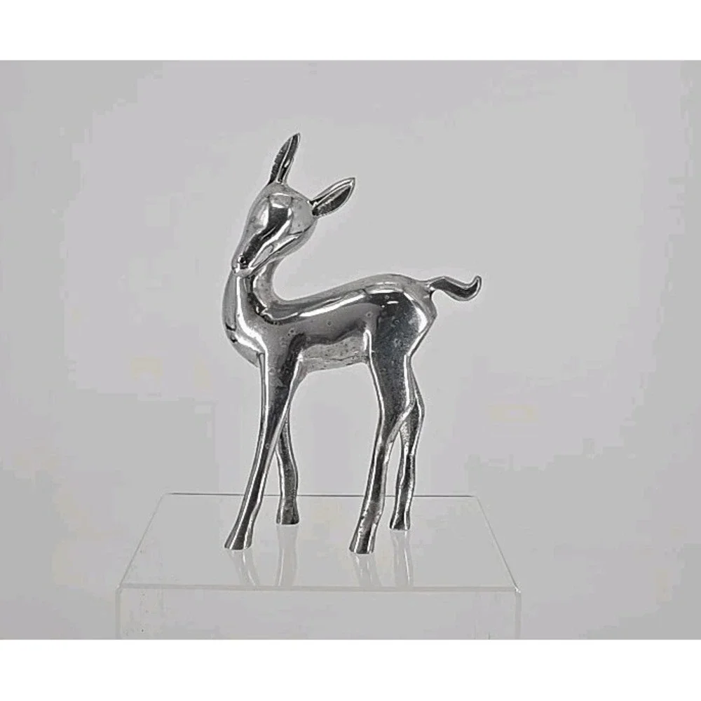 Reindeer statue‎ approx. 10.25